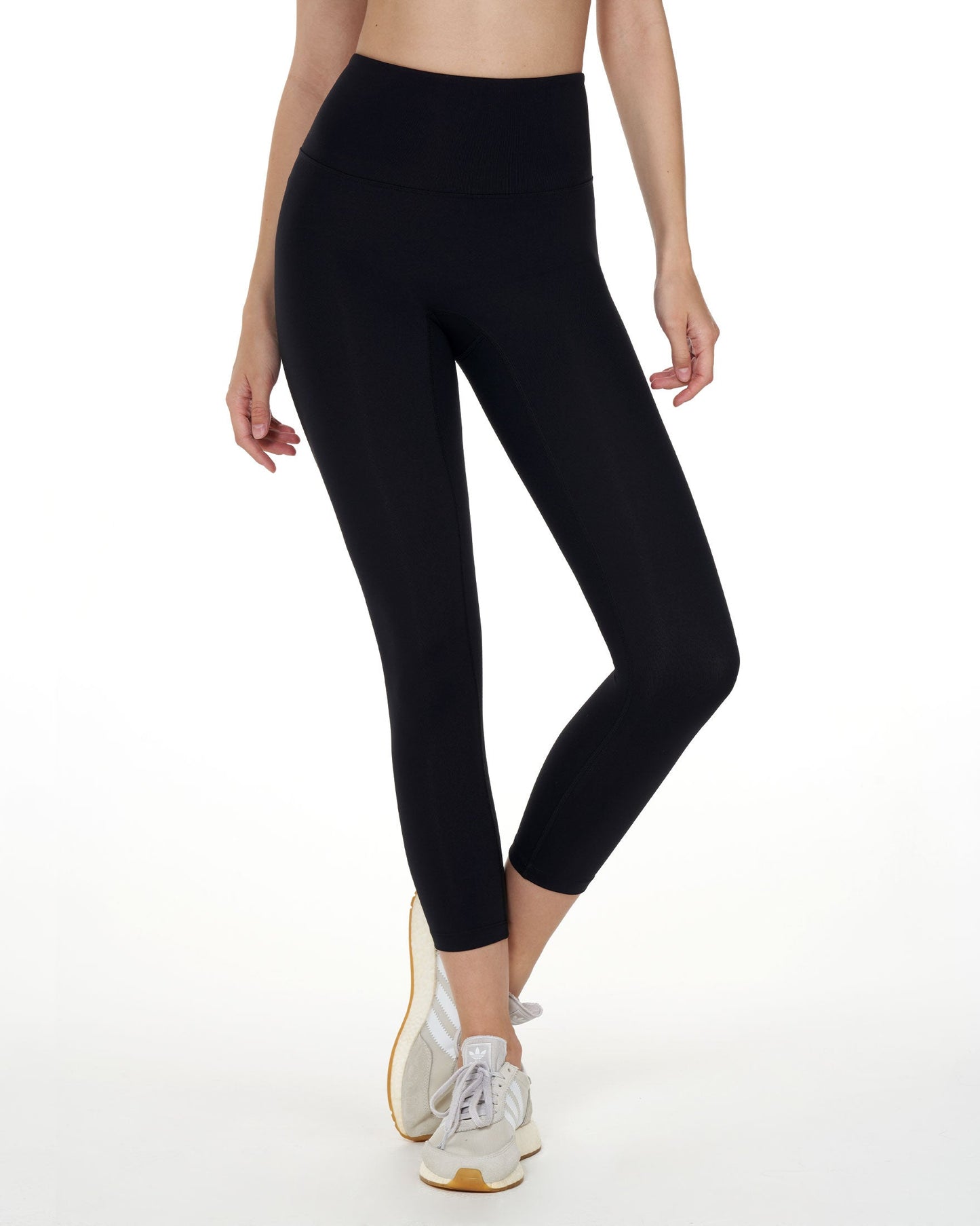 Hybrid Capri Legging
