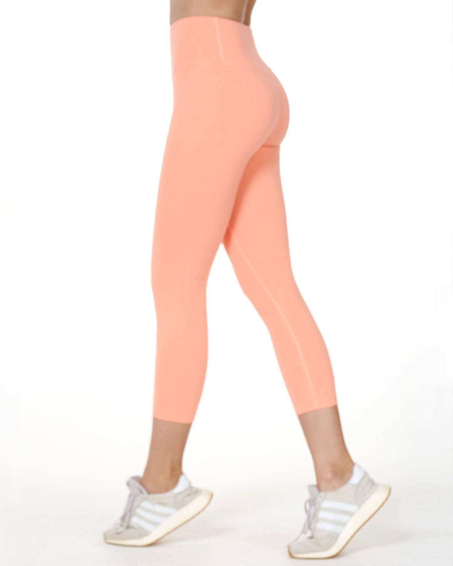Hybrid Capri Legging