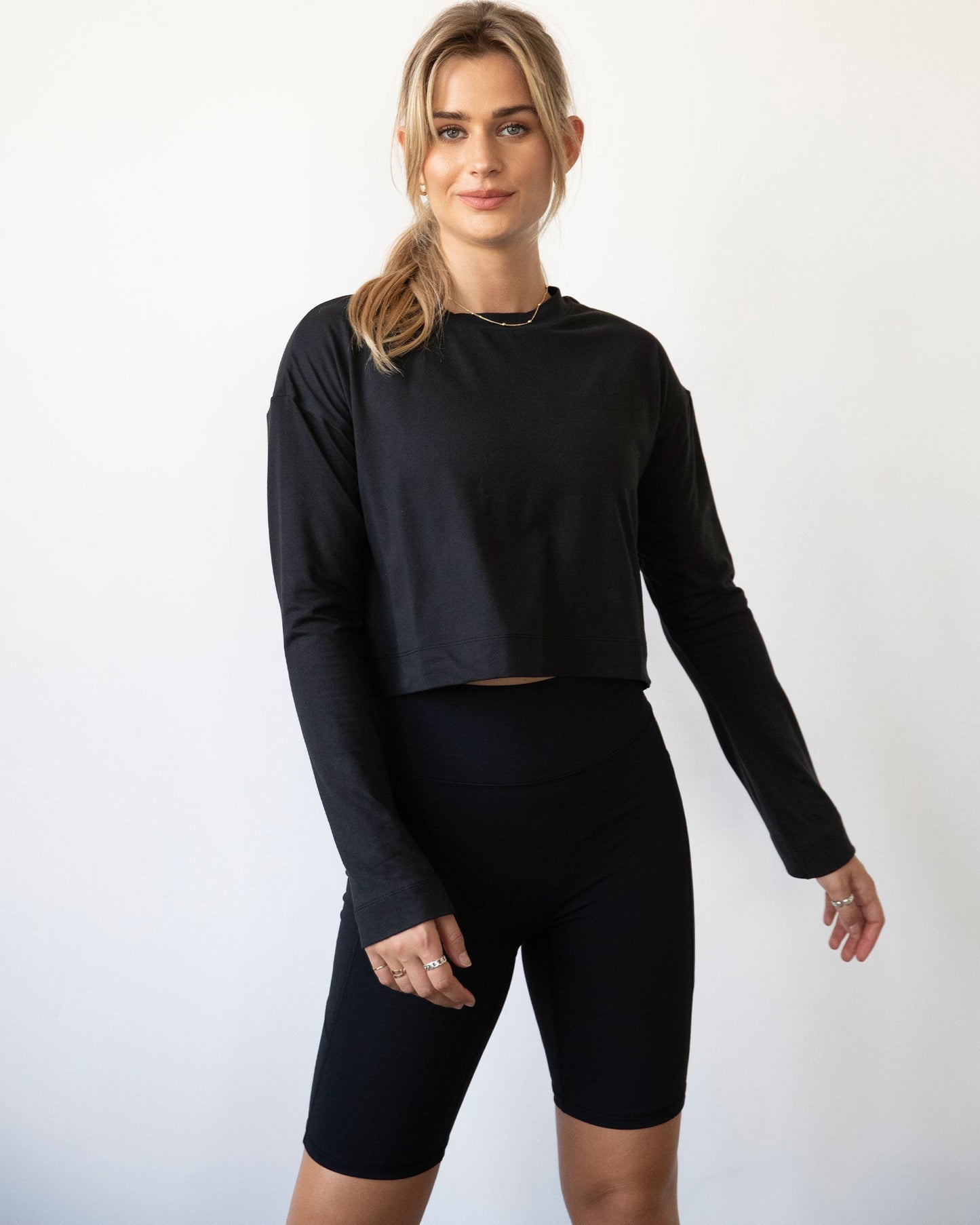 Flow Crop Long Sleeve